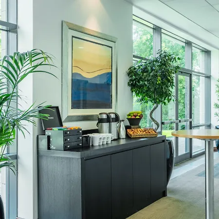 Crowne Plaza Birmingham Nec By Ihg Hotel 4*