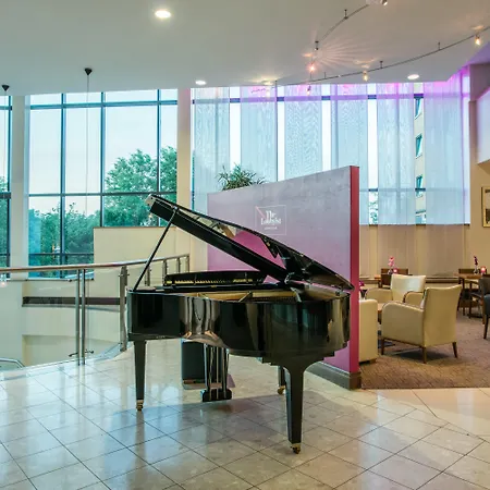 Hotel Crowne Plaza Birmingham Nec By Ihg 4*