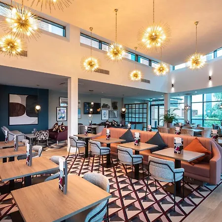 Crowne Plaza Birmingham Nec By Ihg 4* Bickenhill